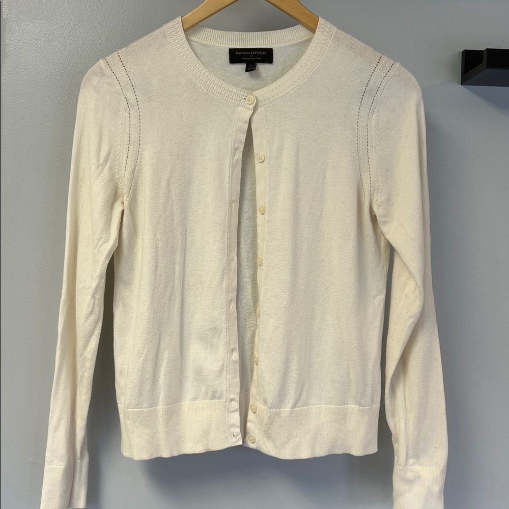 Banana Republic CLASSIC 90’s Ivory Button-Up Cardigan Sweater. Sz S - Picture 1 of 6